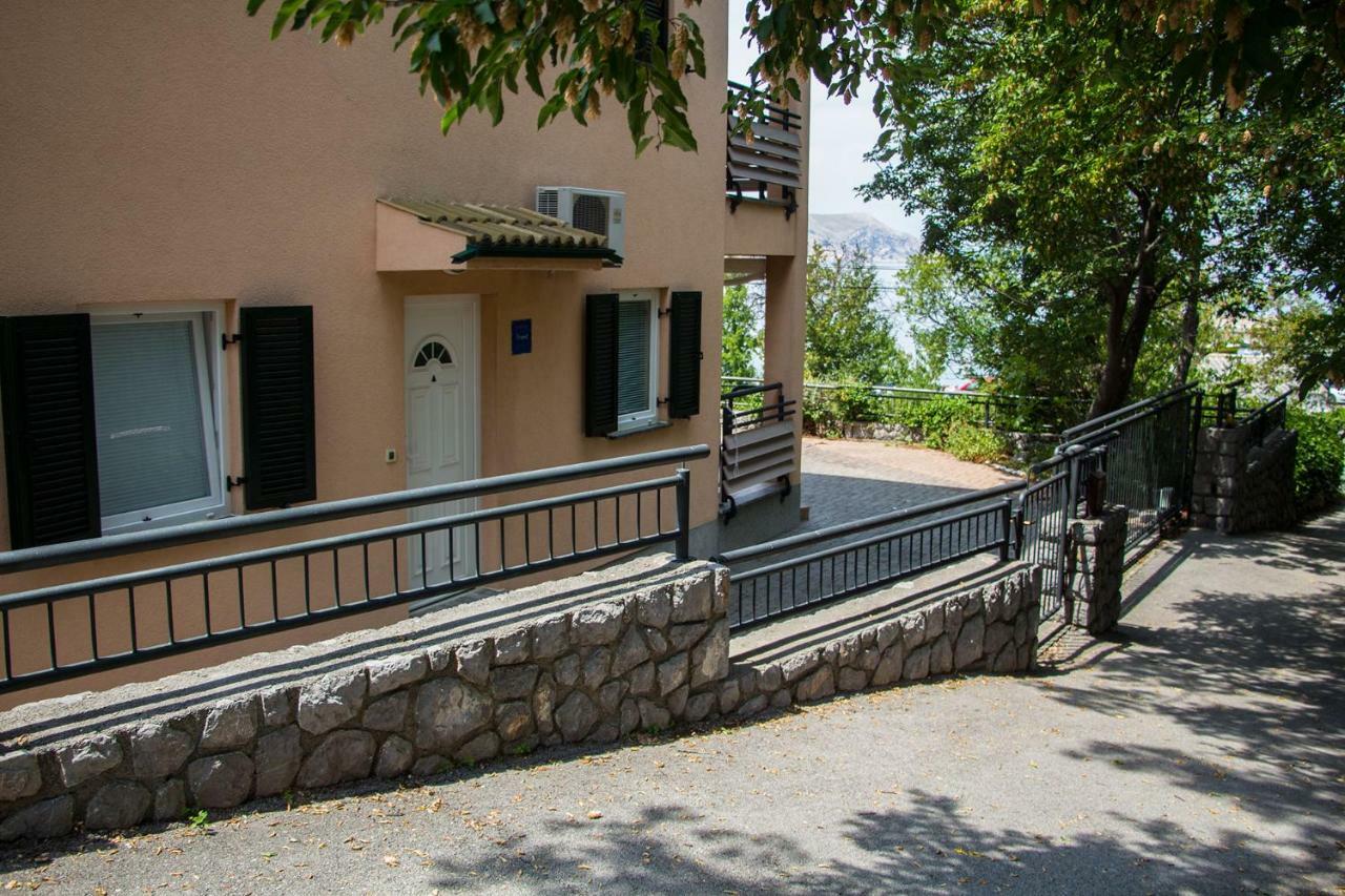Lukovo Seafront Apartments Bagian luar foto